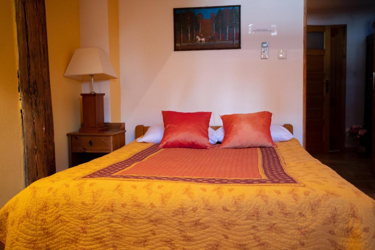 Kolory Guest House Cracovie Extérieur photo