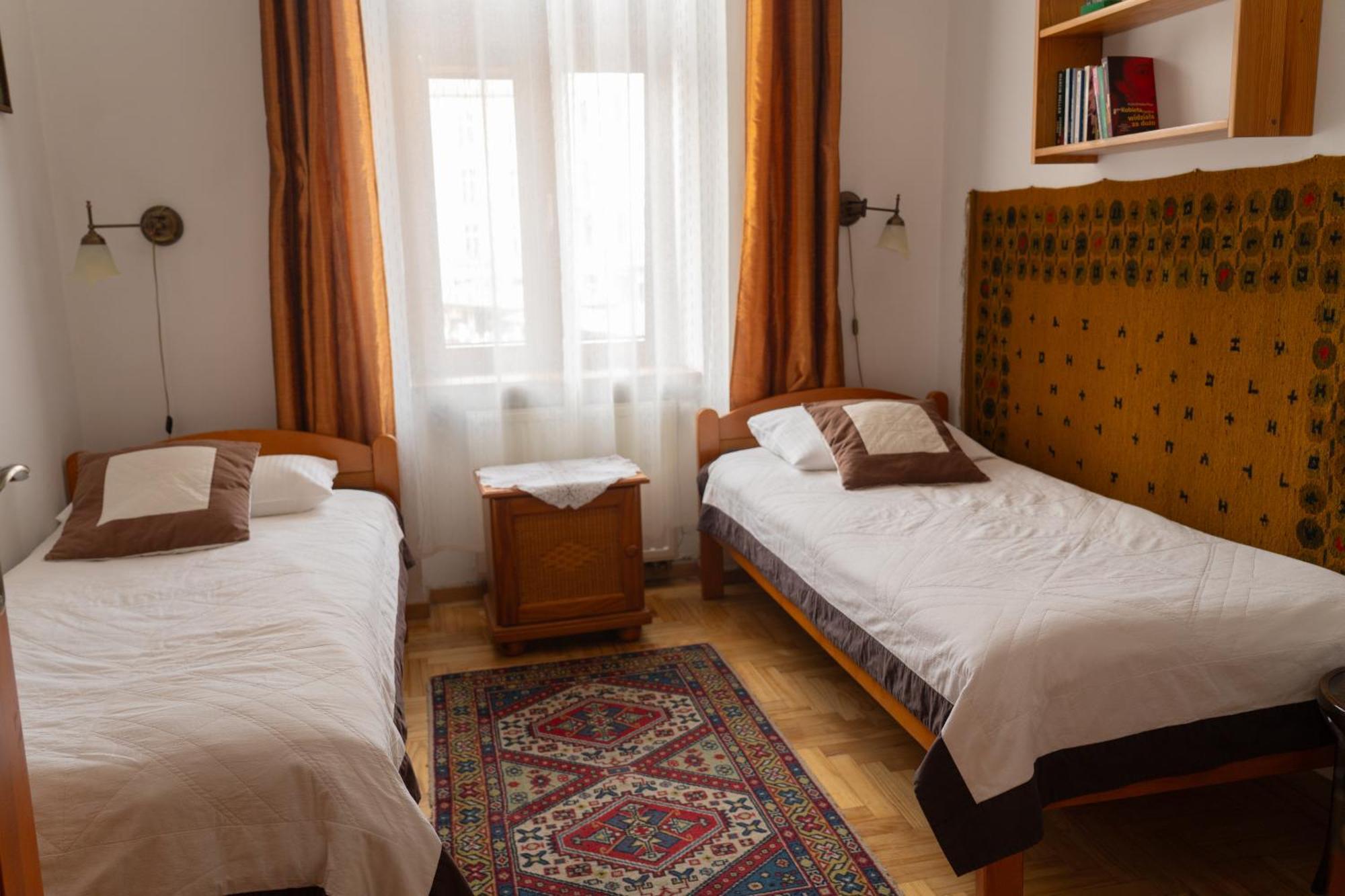 Kolory Guest House Cracovie Extérieur photo